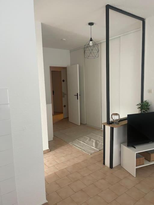 Appartement A 100 M De La Gare Port-de-Bouc Εξωτερικό φωτογραφία