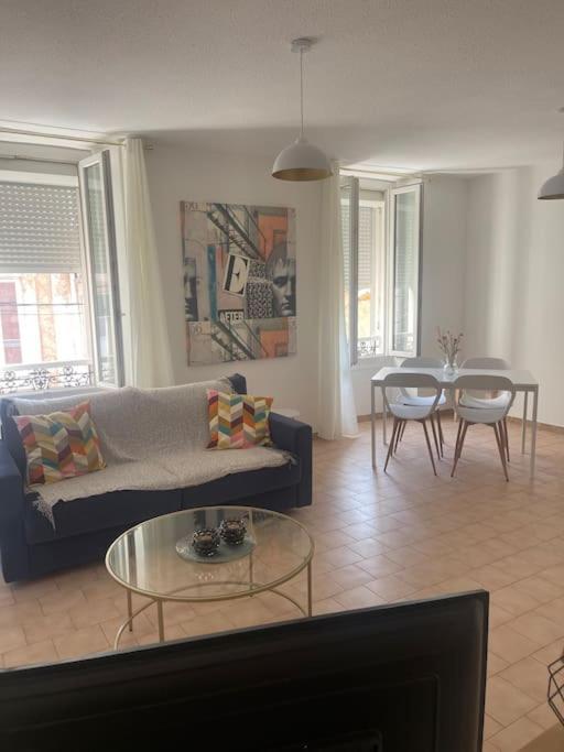 Appartement A 100 M De La Gare Port-de-Bouc Εξωτερικό φωτογραφία
